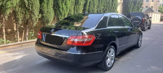 Mercedes E 220 d 2011, 272,000 km - 2.2 l - Bakı