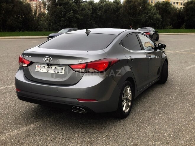 Hyundai Avante 2015, 106,000 km - 1.6 л - Bakı