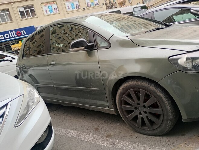 Volkswagen Golf Plus 2005, 434,000 km - 1.6 л - Bakı