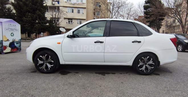 LADA (VAZ) Granta 2013, 320,000 km - 1.6 l - Bakı