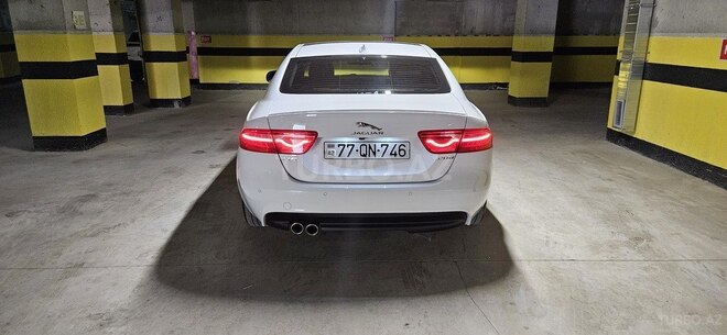 Jaguar XE 2015, 151,200 km - 2.0 l - Bakı
