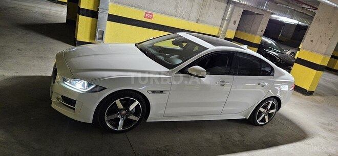 Jaguar XE 2015, 151,200 km - 2.0 l - Bakı