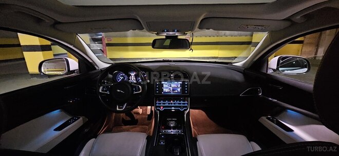 Jaguar XE 2015, 151,200 km - 2.0 l - Bakı