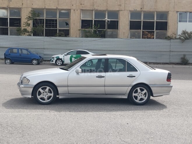 Mercedes C 230 1997, 333,200 km - 2.3 l - Bakı