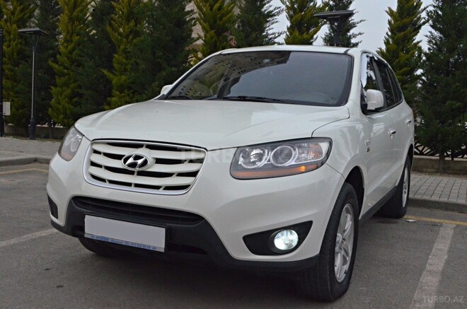 Hyundai Santa Fe 2010, 205,000 km - 2.0 л - Quba