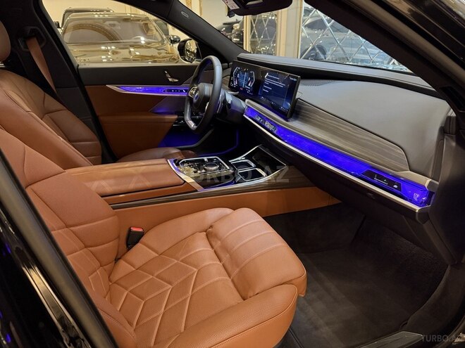 BMW 740Le 2024, 12,000 km - 3.0 l - Bakı