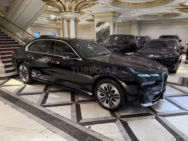 BMW 740Le 2024, 12,000 km - 3.0 l - Bakı