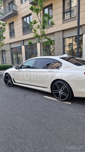 BMW  2018, 65,000 km - 2.0 l - Bakı
