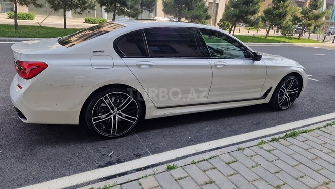 BMW  2018, 65,000 km - 2.0 l - Bakı