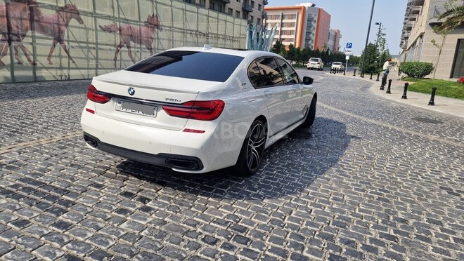 BMW  2018, 65,000 km - 2.0 l - Bakı