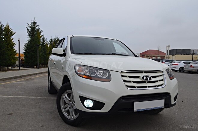 Hyundai Santa Fe 2010, 205,000 km - 2.0 л - Quba