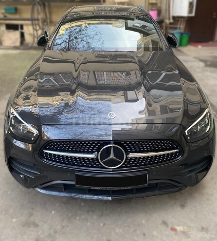 Mercedes E 300 e 4MATIC 2023, 44,270 km - 2.0 l - Bakı