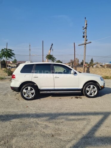 Volkswagen Touareg 2005, 220,000 km - 4.2 л - Bakı