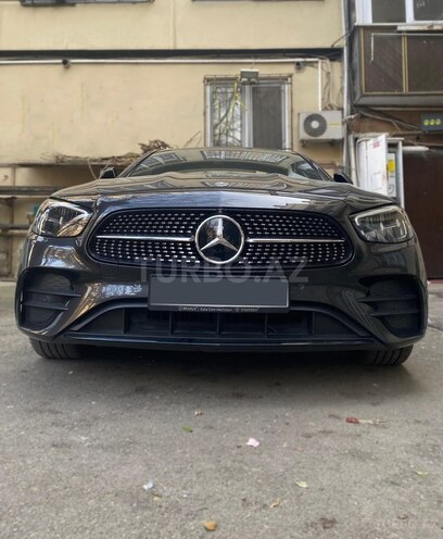 Mercedes E 300 e 4MATIC 2023, 44,270 km - 2.0 l - Bakı