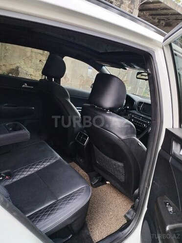 Kia Sportage 2017, 130,523 km - 2.0 л - Bakı