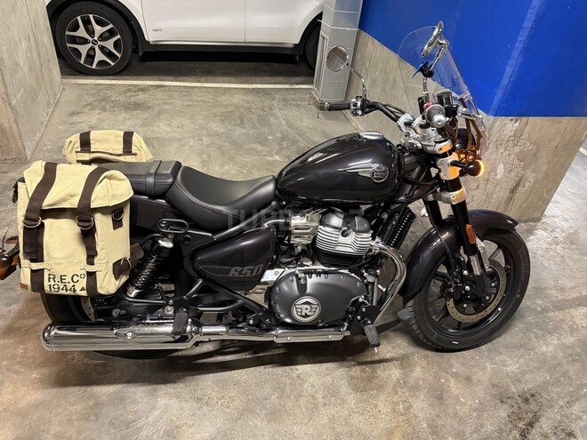 Royal Enfield Super Meteor 650 2024, 2,500 km - 0.6 l - Bakı
