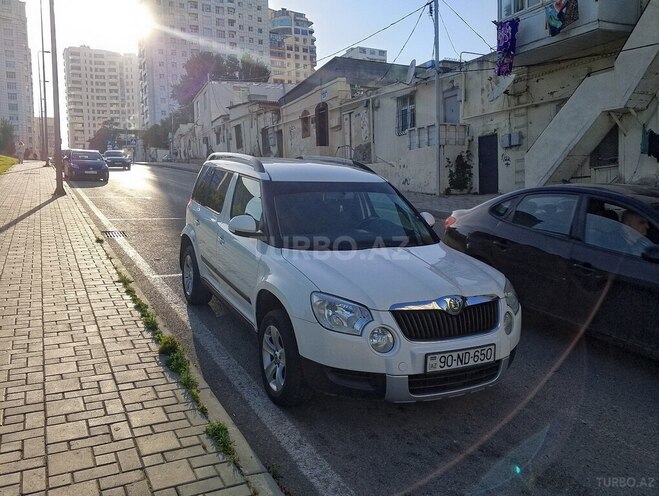 Skoda Yeti 2011, 121,000 km - 1.2 l - Bakı