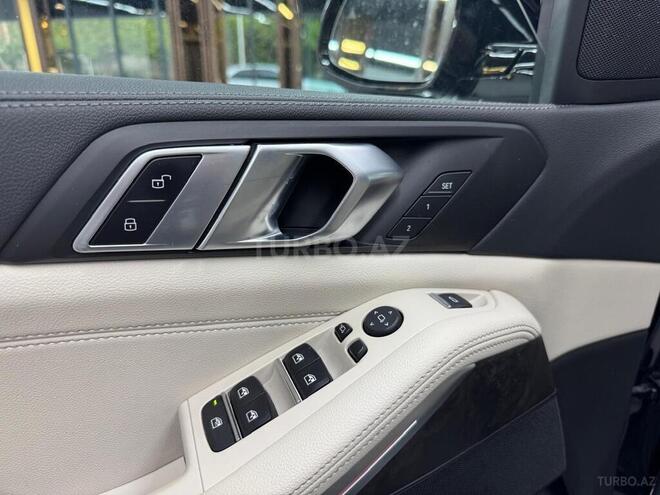 BMW X5-12