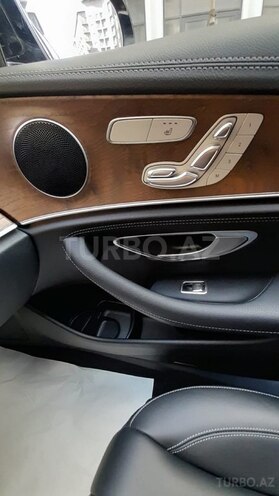Mercedes E 220 d 2018, 180,000 km - 2.0 l - Bakı