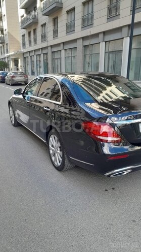 Mercedes E 220 d 2018, 180,000 km - 2.0 l - Bakı