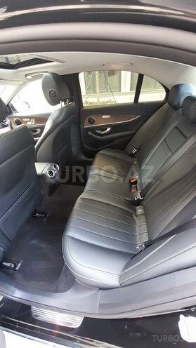 Mercedes E 220 d 2018, 180,000 km - 2.0 l - Bakı