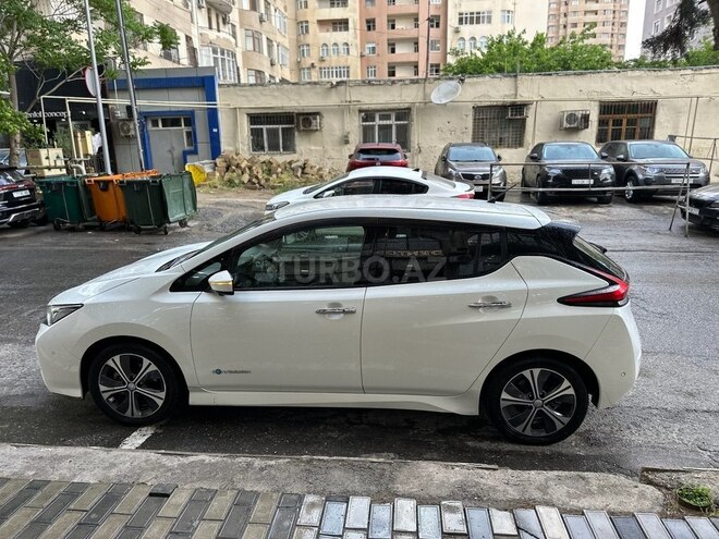 Nissan Leaf 2019, 99,999 km - 0.0 l - Bakı