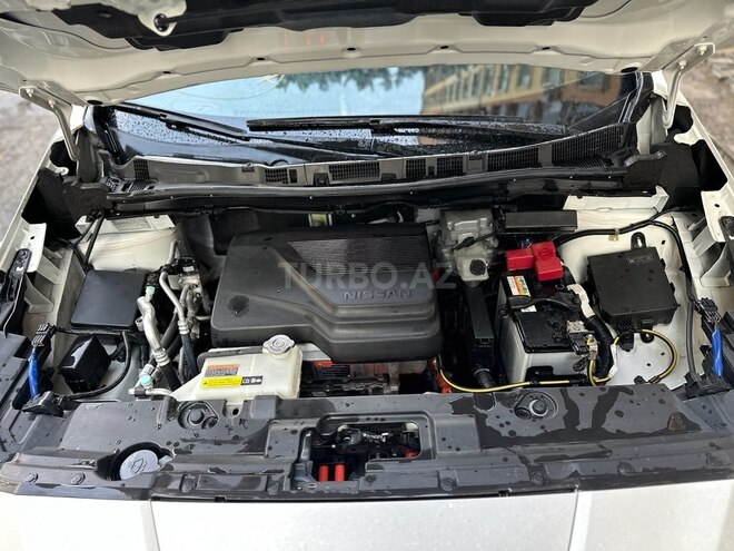 Nissan Leaf 2019, 99,999 km - 0.0 l - Bakı