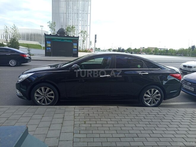 Hyundai Sonata 2013, 288,000 km - 2.0 l - Bakı