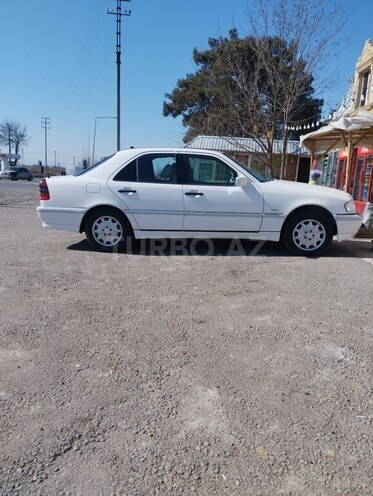 Mercedes C 230 2000, 278,113 km - 2.3 л - Ağcabədi