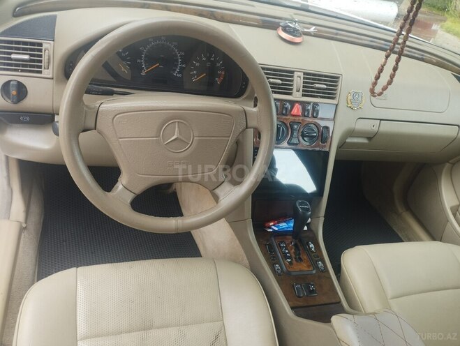 Mercedes C 230 2000, 278,113 km - 2.3 л - Ağcabədi