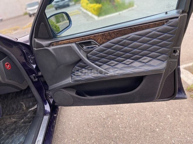 Mercedes E 200 1999, 200,000 km - 2.0 l - Bakı