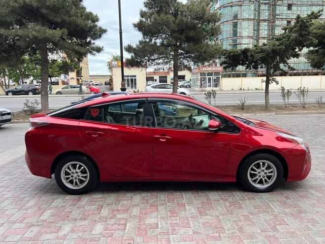 Toyota Prius 2017, 159,000 km - 1.5 l - Bakı