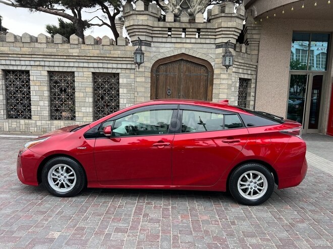 Toyota Prius 2017, 159,000 km - 1.5 l - Bakı