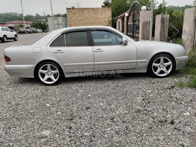 Mercedes E 240 2000, 362,000 km - 2.4 l - Bakı