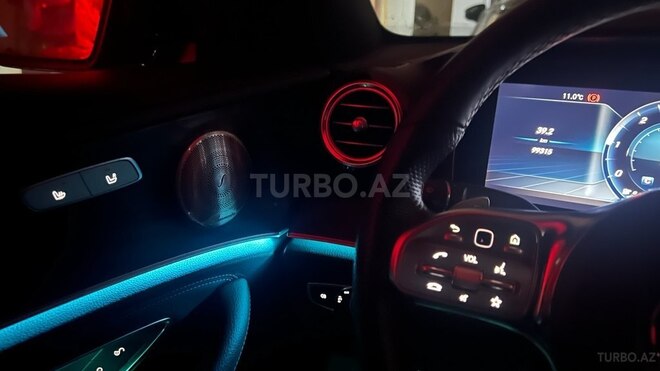 Mercedes E 200 d 2017, 103,000 km - 2.0 l - Bakı