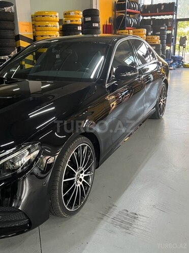 Mercedes E 200 d 2017, 103,000 km - 2.0 l - Bakı