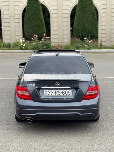 Mercedes C 250 2014, 234,000 km - 1.8 l - Bakı