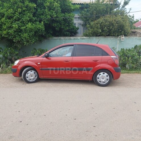 Kia Rio 2005, 313,000 km - 1.5 l - Biləsuvar
