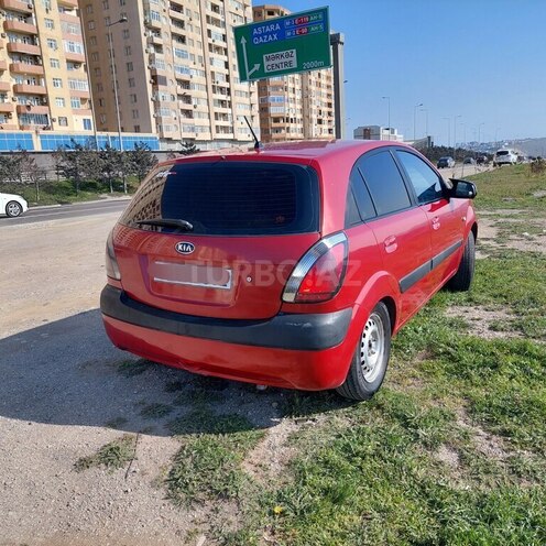 Kia Rio 2005, 313,000 km - 1.5 l - Biləsuvar