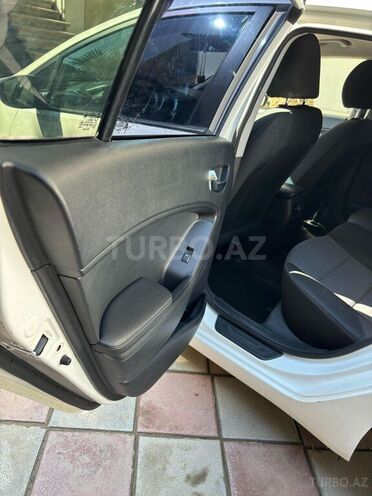 Kia Forte 2015, 180,000 km - 1.8 l - Bakı