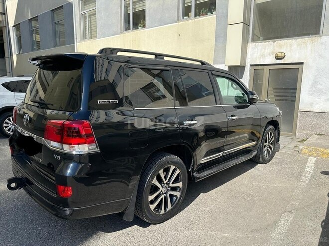 Toyota Land Cruiser 2019, 82,000 km - 4.6 l - Bakı