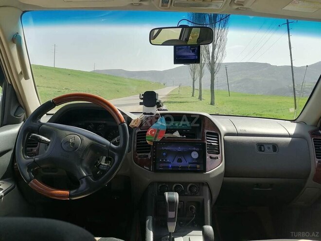 Mitsubishi Pajero 2004, 302,456 km - 3.0 l - Yardımlı