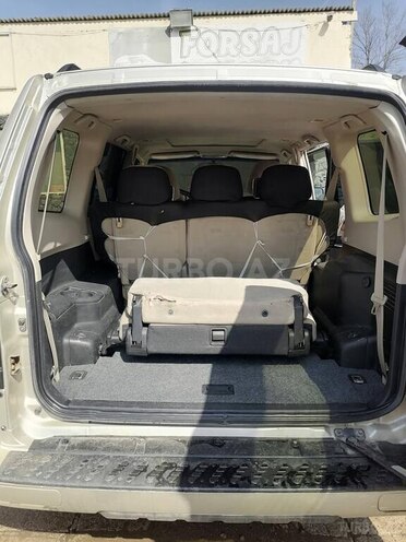 Mitsubishi Pajero 2004, 302,456 km - 3.0 l - Yardımlı