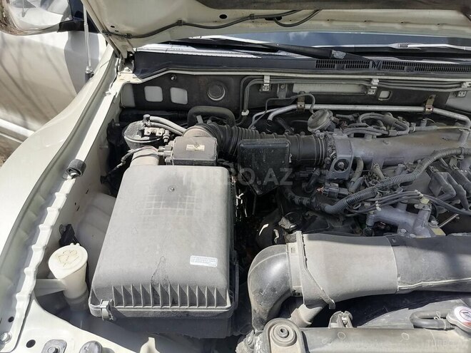 Mitsubishi Pajero 2004, 302,456 km - 3.0 l - Yardımlı