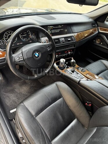 BMW 528 2013, 242,000 km - 2.0 l - Gəncə