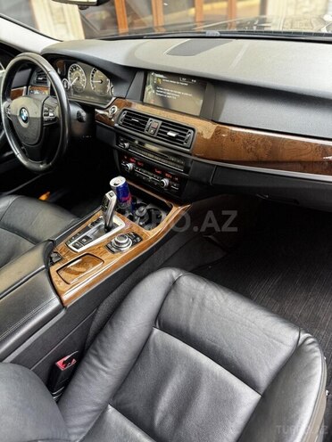BMW 528 2013, 242,000 km - 2.0 l - Gəncə