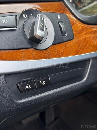 BMW 528 2013, 242,000 km - 2.0 l - Gəncə
