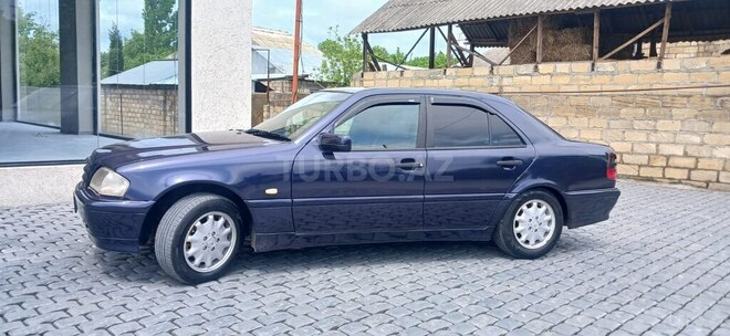 Mercedes C 180 1998, 360,000 km - 1.8 l - Zaqatala