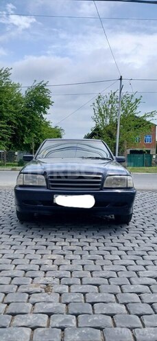 Mercedes C 180 1998, 360,000 km - 1.8 l - Zaqatala