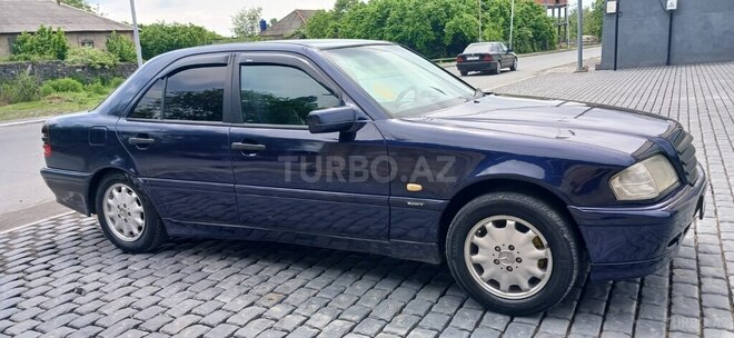 Mercedes C 180 1998, 360,000 km - 1.8 l - Zaqatala